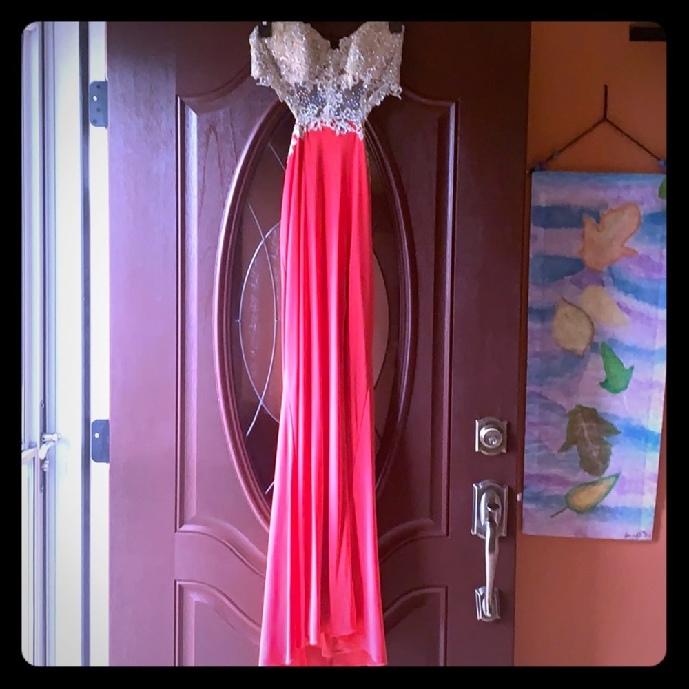 Prom dress